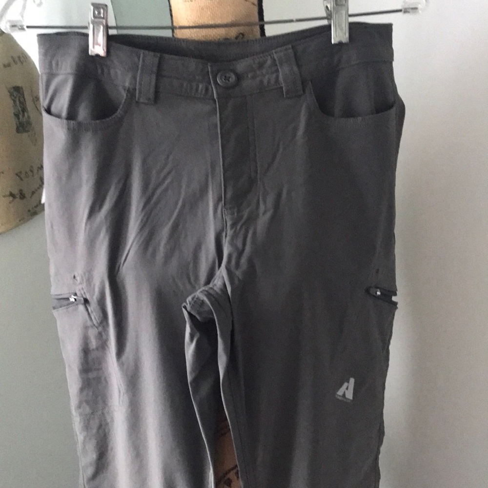 Eddie Bauer Charcoal Grey First Ascent Pants size 6